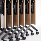 Pro összecsukható asztal 1500 mm széles lappal, 750 mm-es szürke lábbal + takarópanel + polc
